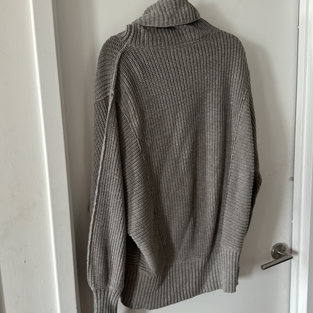 Free People Cocoa Oversized Sweater - Picture 4 of 11